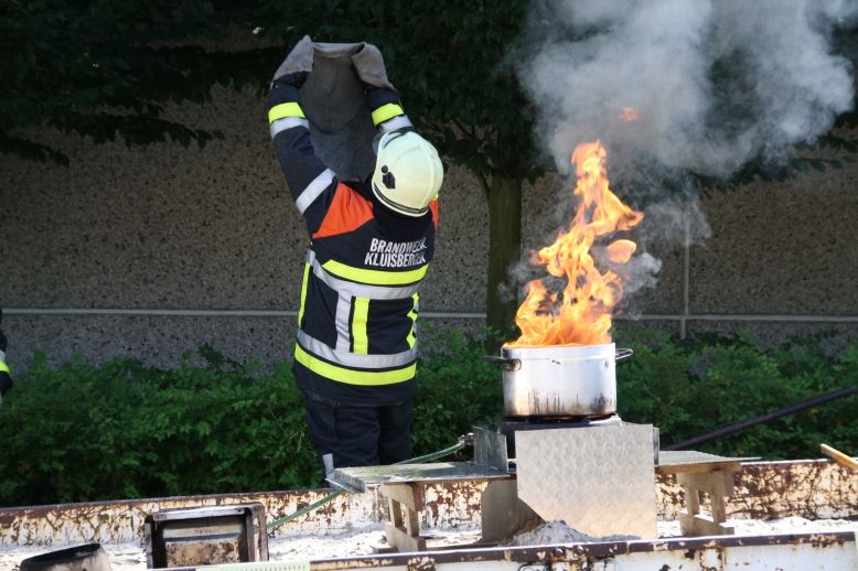 20090829_DemoFrietpot_PeterDeSchrijver